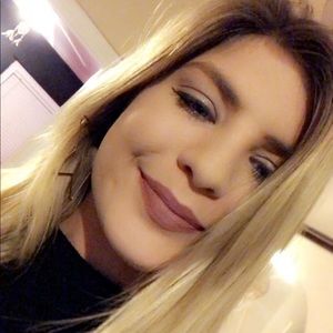 Meet your Posher, Alexa